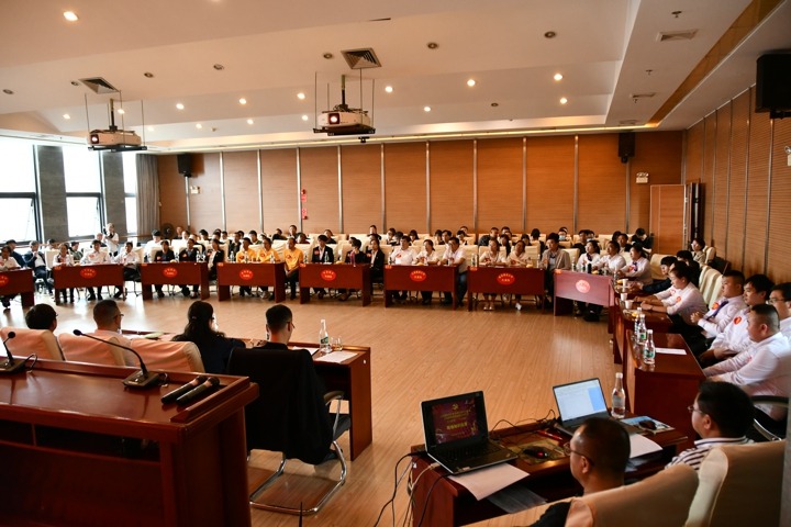 云南省煤炭产业集团（yl6809永利集团）党委组织发展进建“三个条例”现场知识较量活动