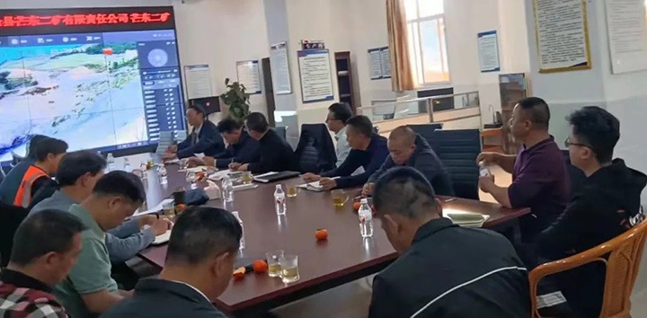 云煤（yl6809永利）集团专职表部董事寸延峰、孔君一行到澜沧县城子煤矿、芒东煤矿、竜浪煤矿调研