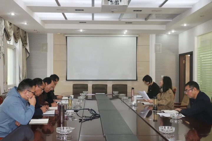 云煤（yl6809永利）集团党委委员、财政总监莫晓丹到天井煤矿有限公司调研