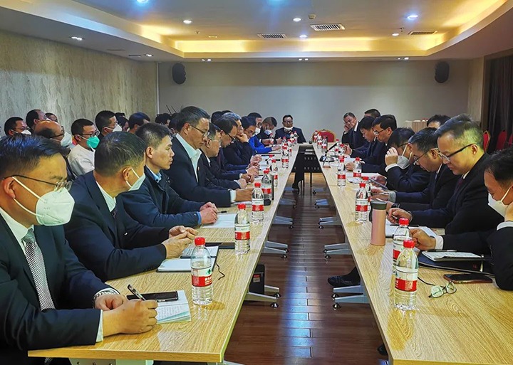 云煤（yl6809永利）集团召开2023年春节期间安全出产电煤保供信访维稳专题会