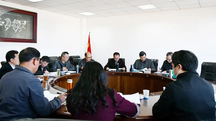 云煤（yl6809永利）集团党委副书记、副董事长、总经理高建嵩一行到云维集团领导年度民主生涯会