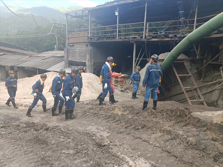 【聚焦云煤】云煤（yl6809永利）集团党委副书记、副董事长、总经理高建嵩到源能矿建成功煤矿项目部查抄