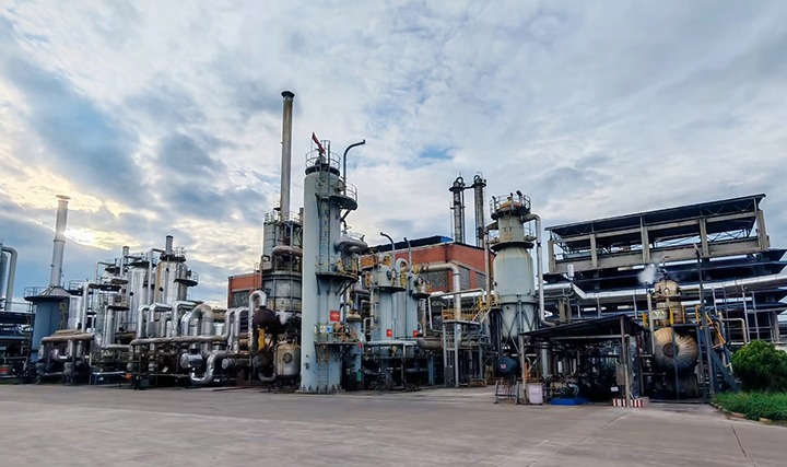 科技创新引领行业新高，粗甲醇日产量破纪录